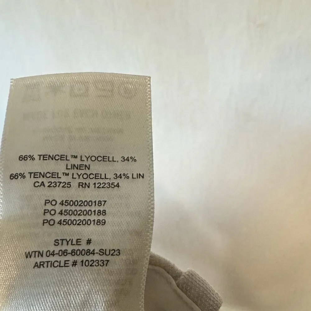Aritzia Wilfred The Effortless Linen Cropped Pant in Natural Ecru